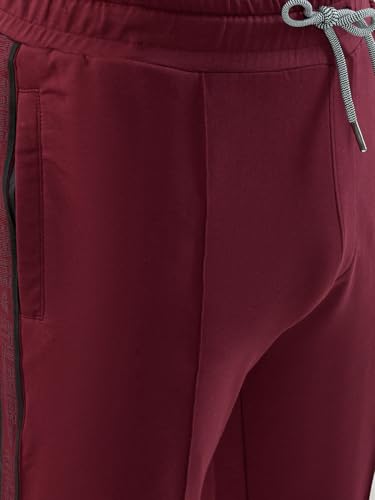 Park Avenue Men Slim Fit Solid Pattern Cotton Polyester Spandex Blend Flat Front Casual Jogger Pant
