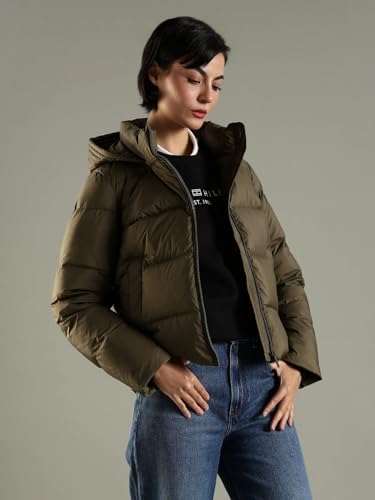 Regular Fit Polyester Hooded Neck Puffer Jacket