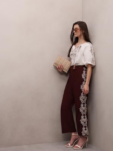 VERO MODA Women's Straight Fit High-Rise Brown Pants