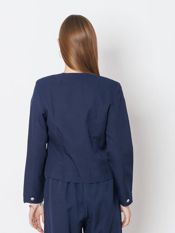 Zink London Women's Navy Blue Solid Fitted Blazer