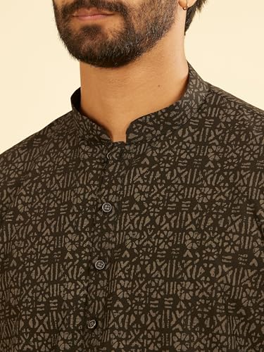 Manyavar Men's Cotton Blend Tribal Prints Kurta (Black,XXL)