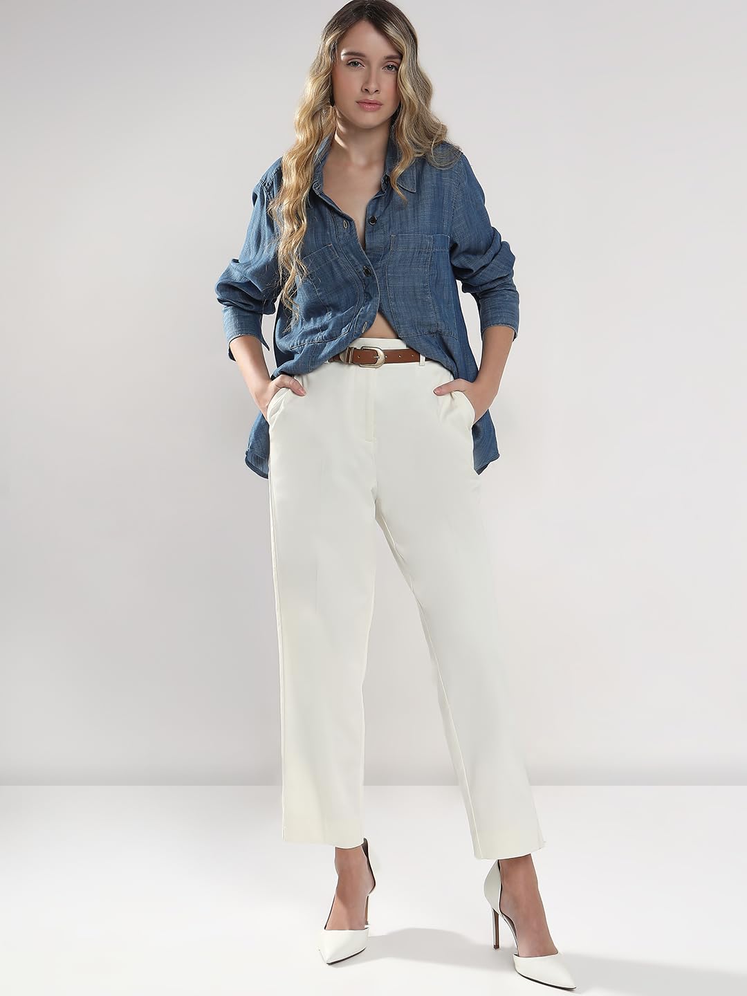 VERO MODA Womens Straight Fit Mid Rise Trouser