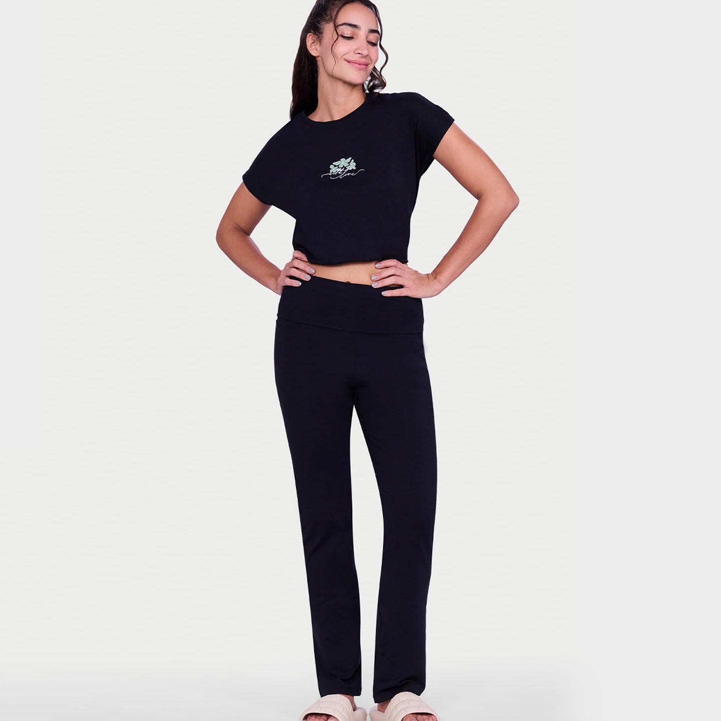 Enamor All Day Bootcut Pants – High-Waist, Wide-Leg Comfort with Functional Pockets - E408