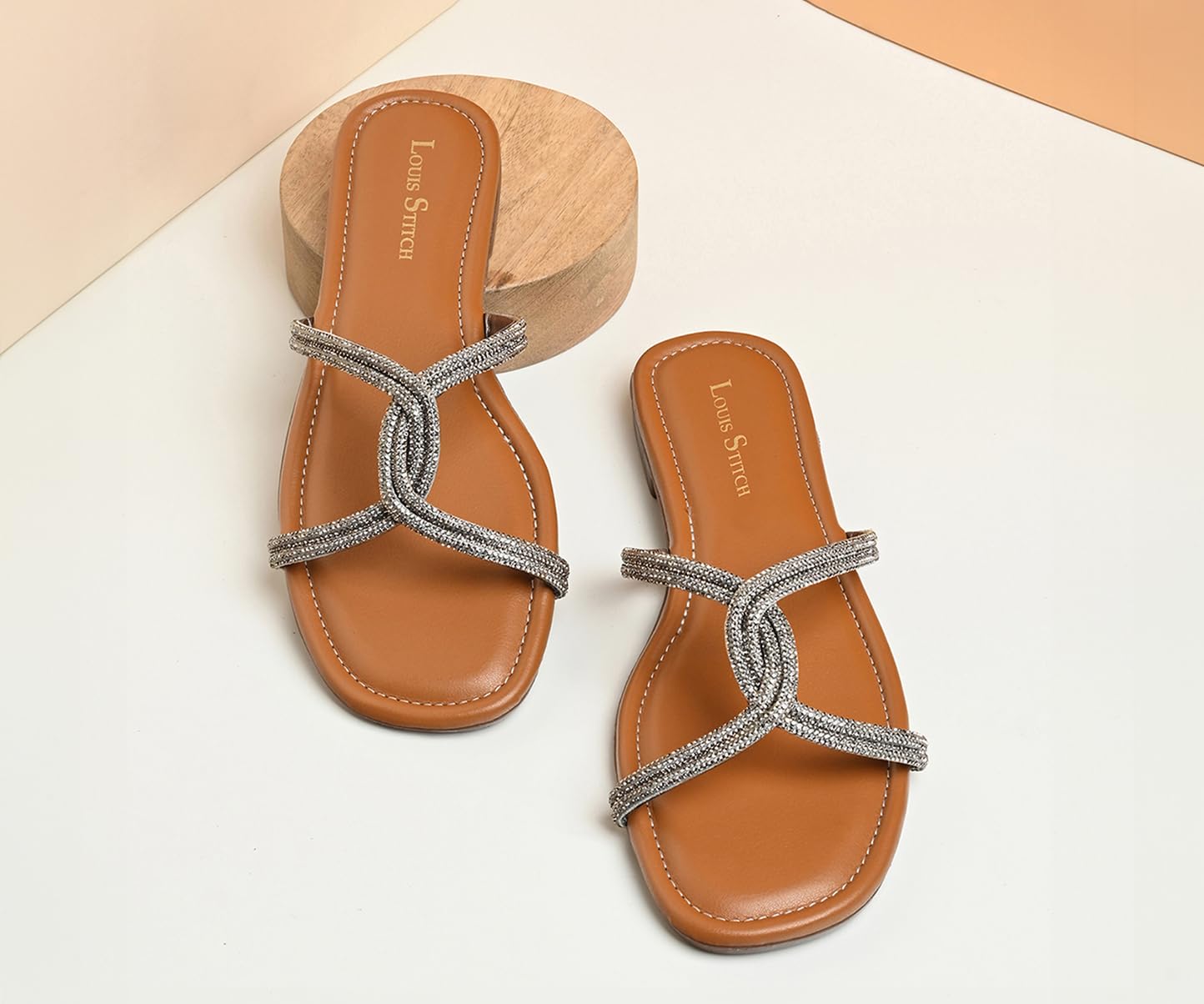 LOUIS STITCH Women’s Fashion Flat Tan Slip-On Sandals | Open Toe Silver Cross Strap Flat Slipper for Ladies | LSOF-LDSL-CRCSGM| (UK-7)