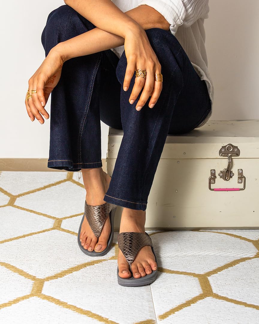 Indifeet Sandals for Women Woman Stylish Flats Slippers Ladies Daily Use Flat Footwear Womens Fancy Chappal Foot Wear Women’s Comfortable Sandal Slipper Latest Thong Chapal Soft Chappals Silver UK-5