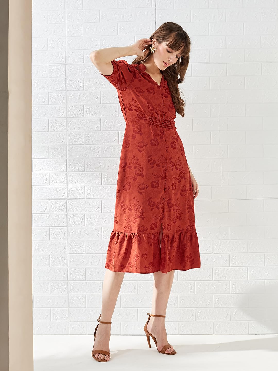 Latin Quarters Women's Red Half Sleeves Mandarin Collar Self Design Casual Midi Dress