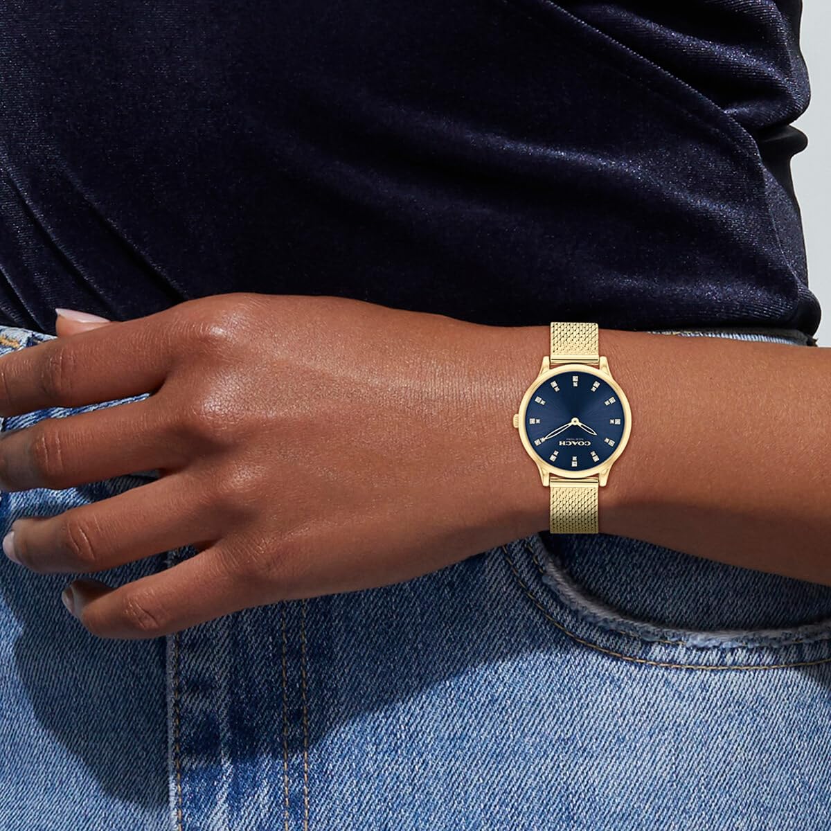 Coach Chelsea Qtz Basic Slim Navy Round Dial Women's Watch|Ionic Plated Thin Gold Steel Material|Gold Color Band - 14504218