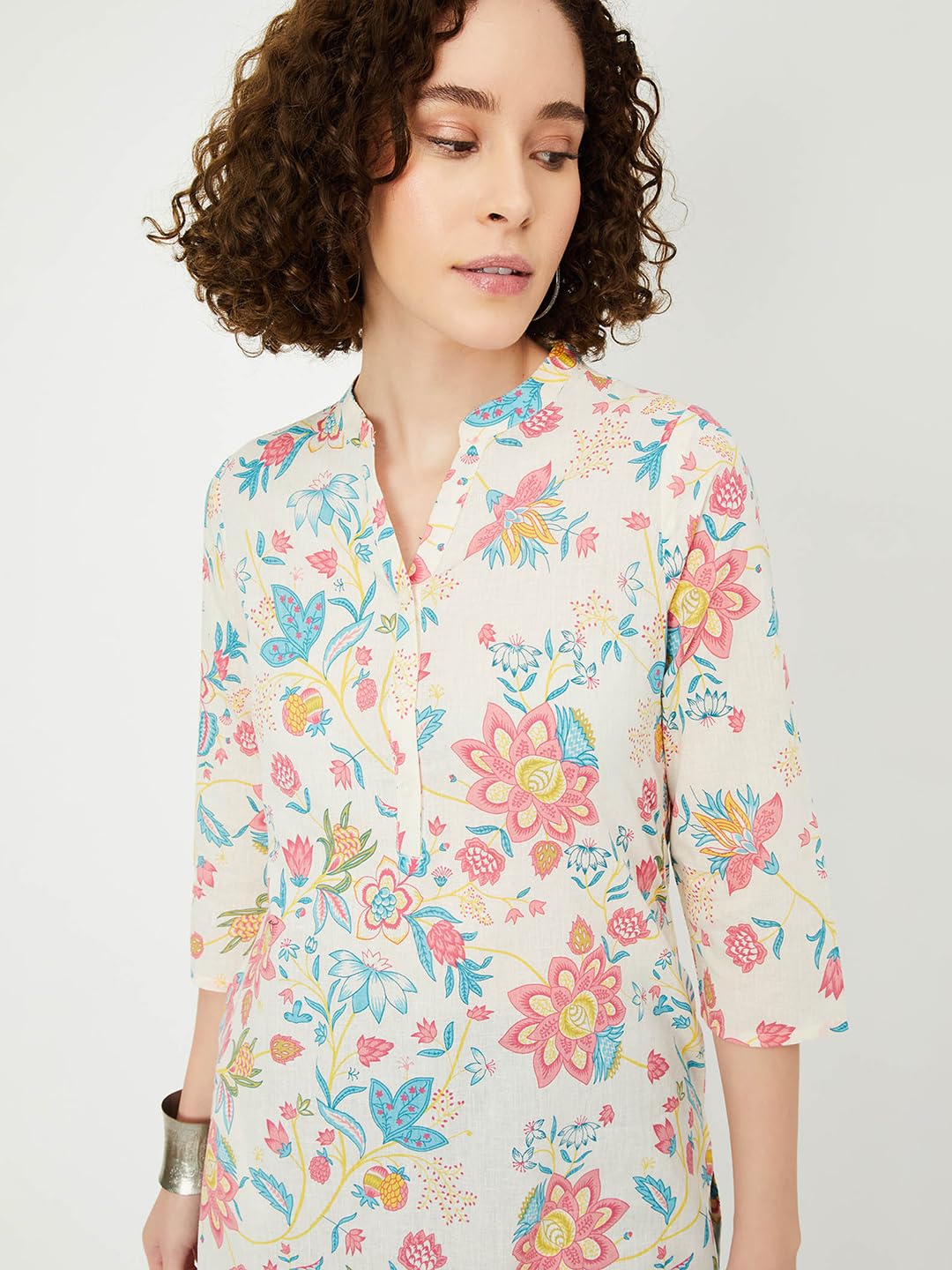 Max Women's Cambric Regular Kurta (SFPKSU24SH_Off White_L