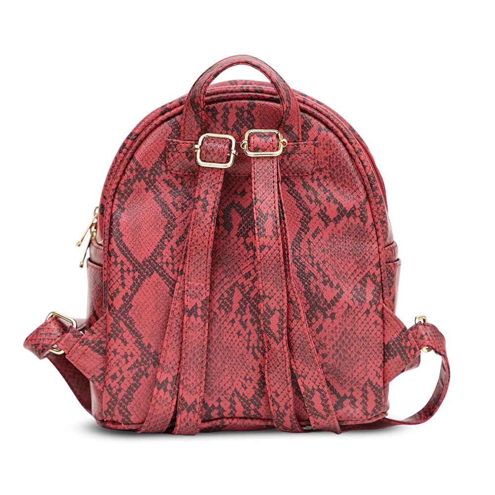 Caprese Canes Casual Backpack, Small | Fashion Backpack for Women with Adjustable Strap & Secure Zip Closure | Spacious, Versatile for Everyday Outings and Travel | Ideal for Students (Burgundy)