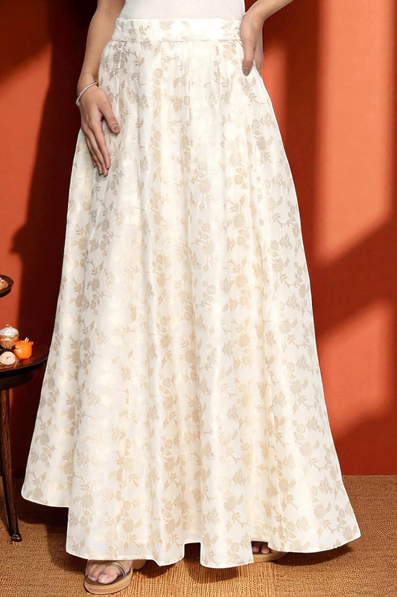 W for Woman Cream Yarn Dyed Printed Jacquard BD Skirt (Size: L)-W50510-314343
