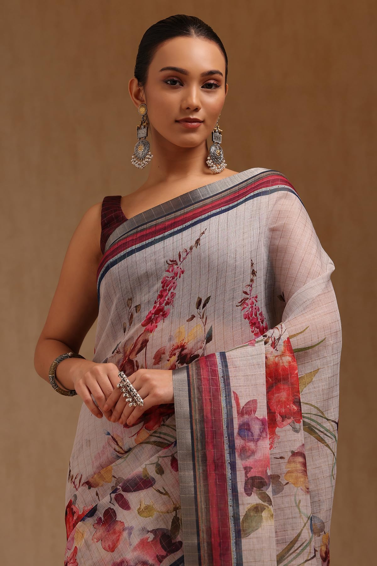 Soch Womens Off White Linen Botanical Print Saree