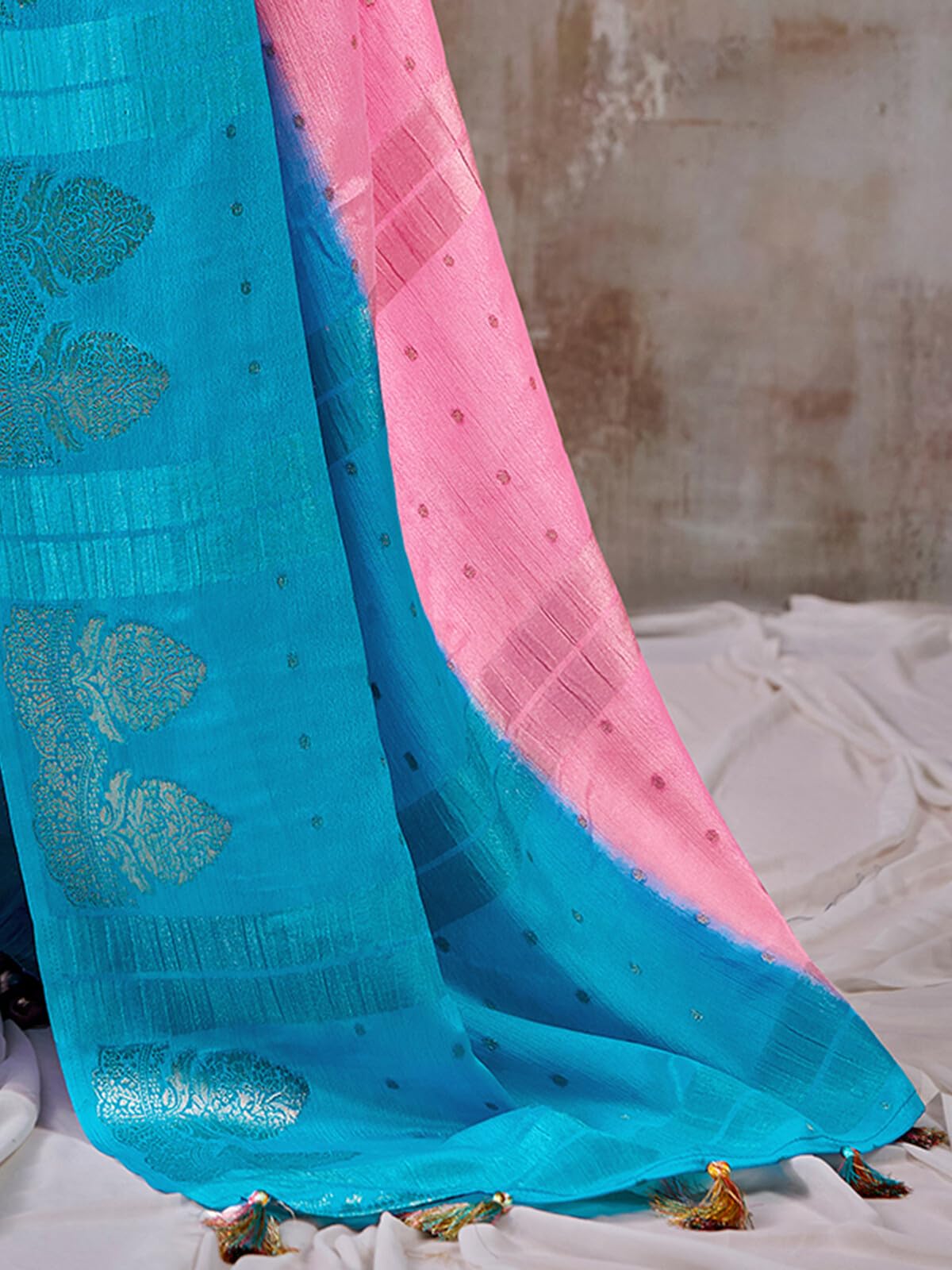 SIRIL Women's Chinnon Chiffon Tassels Jacquard Saree with Unstitched Blouse Piece (5302S1287_Light Pink)