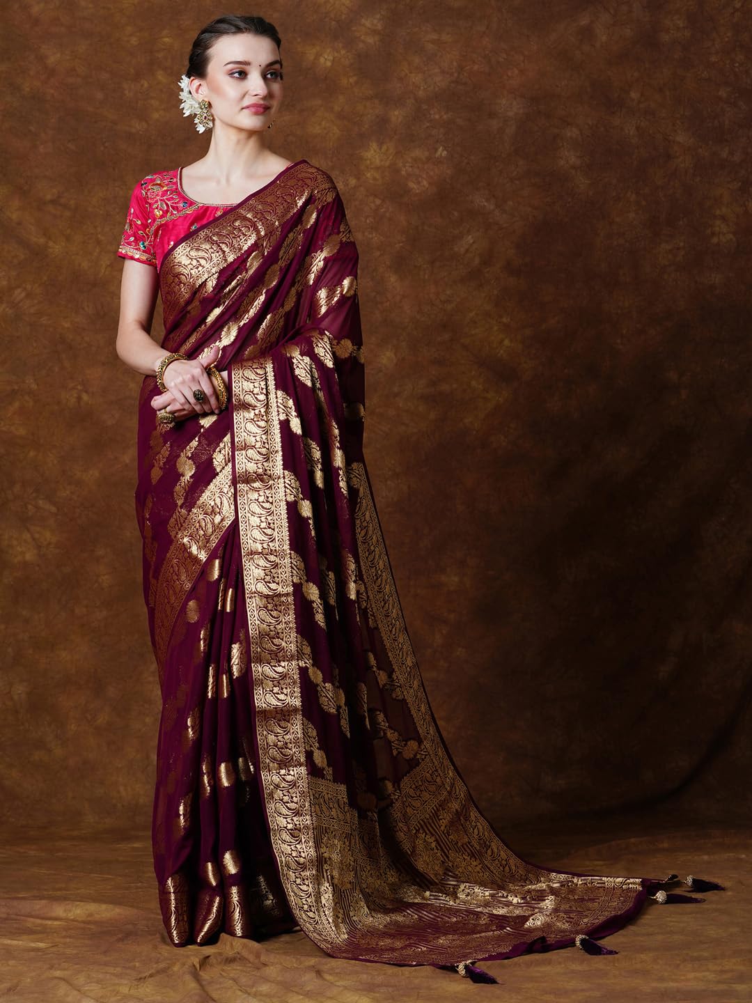 AKHILAM Women's Burgundy Georgette Zari Woven Design Saree with Unstitched Blouse Piece (YARYAPRM110_HS)