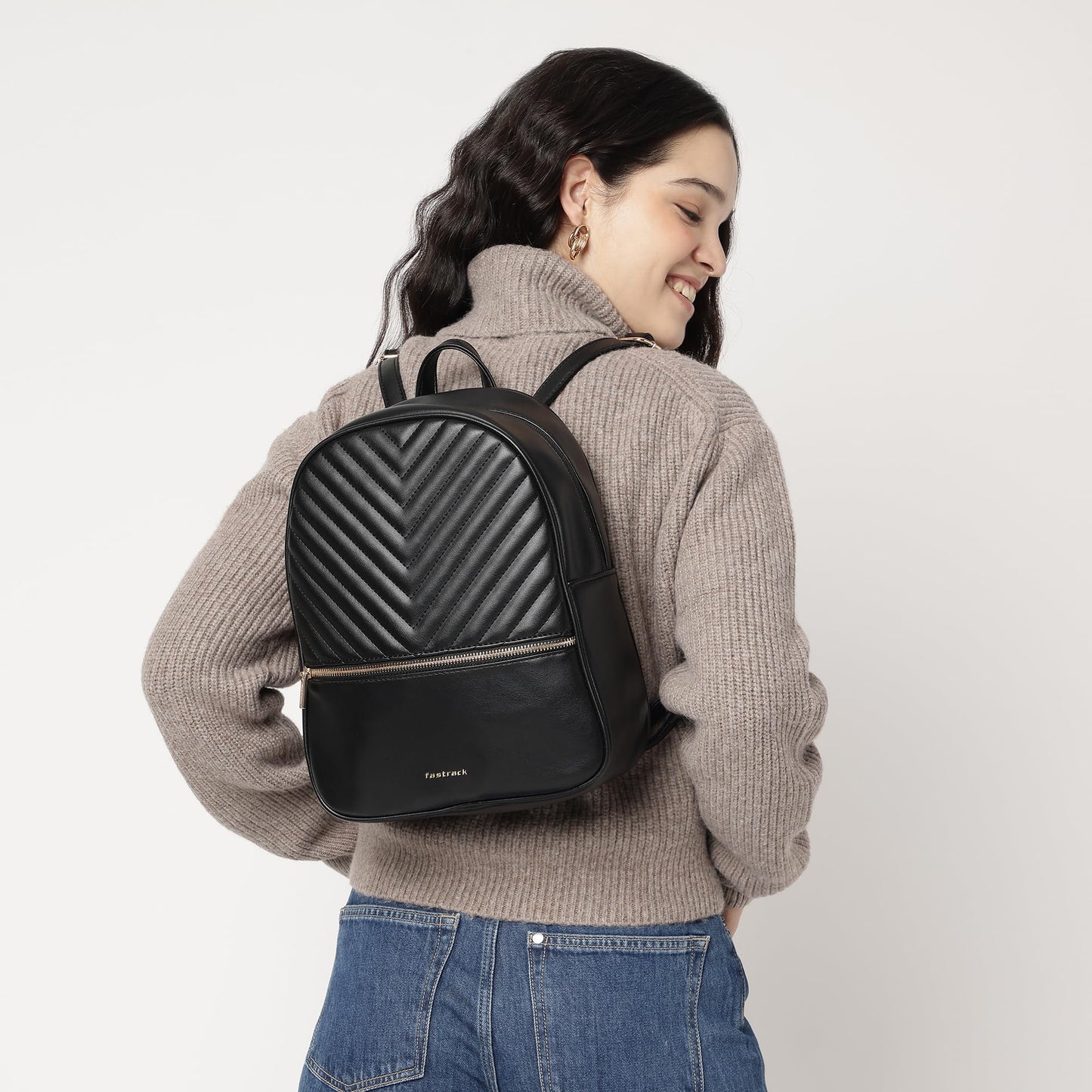 Quilted Faux Leather Backpack for Women | Minimalist Everyday Bag with Zipper Closure, Inner Organizer Pockets & Padded Straps | Stylish Black Backpack for College, Travel & Daily Use