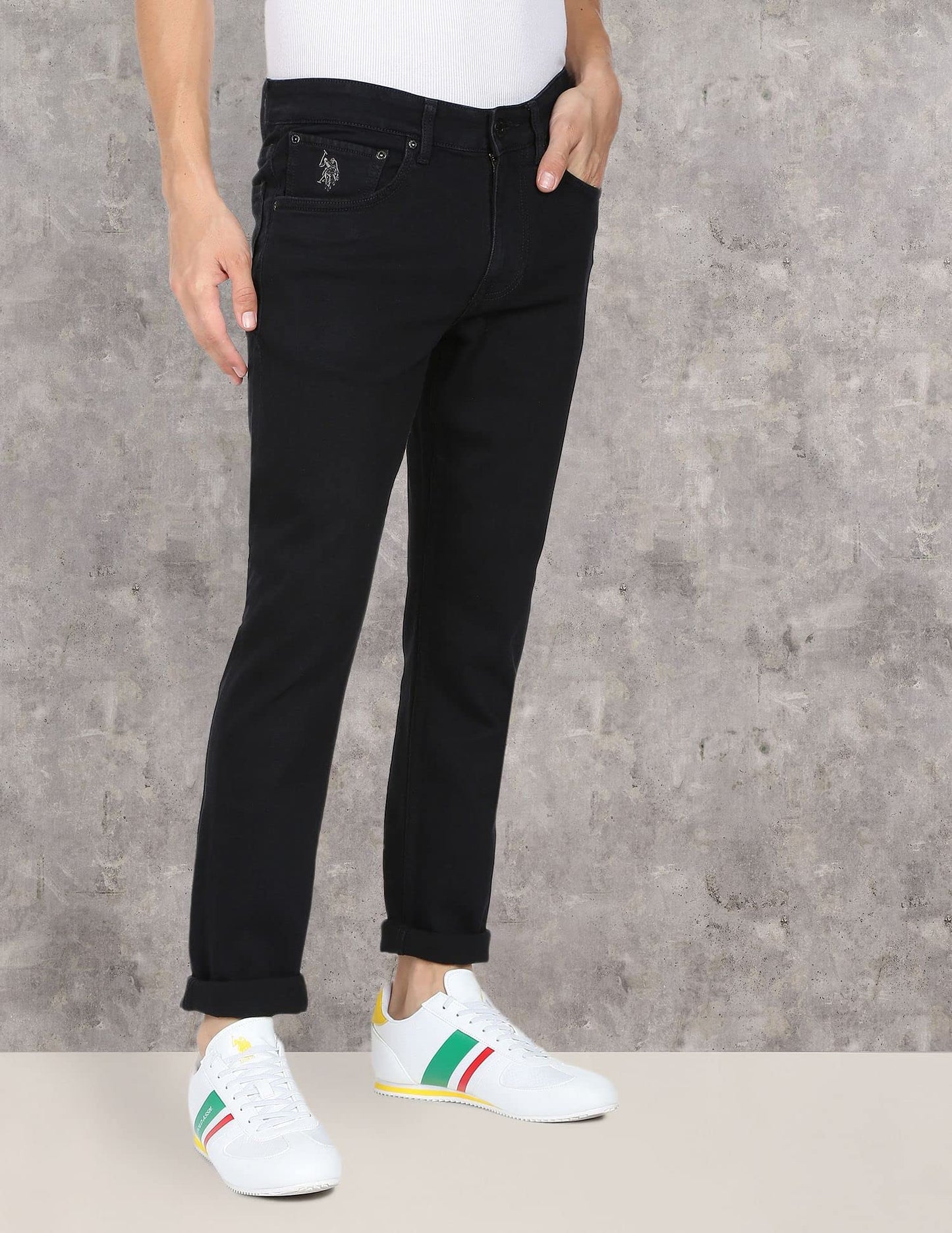 U.S. POLO ASSN. Men's Slim Jeans (UDJENO1001_Black