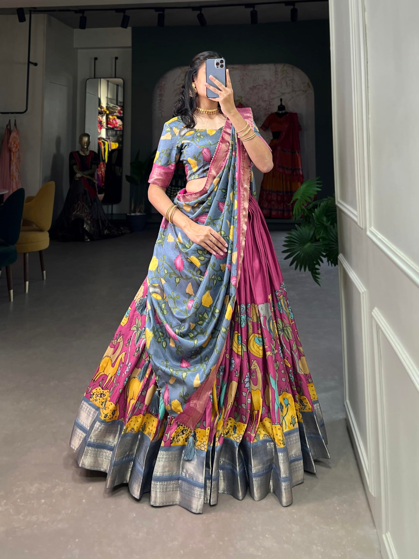 Snazzy Stitch Women's Floral & Patola Print With Foil Work Tussar Silk Ethnic wear Tassels and Zip Closuer Readymade Lehenga Choli With Dupatta (PINK)