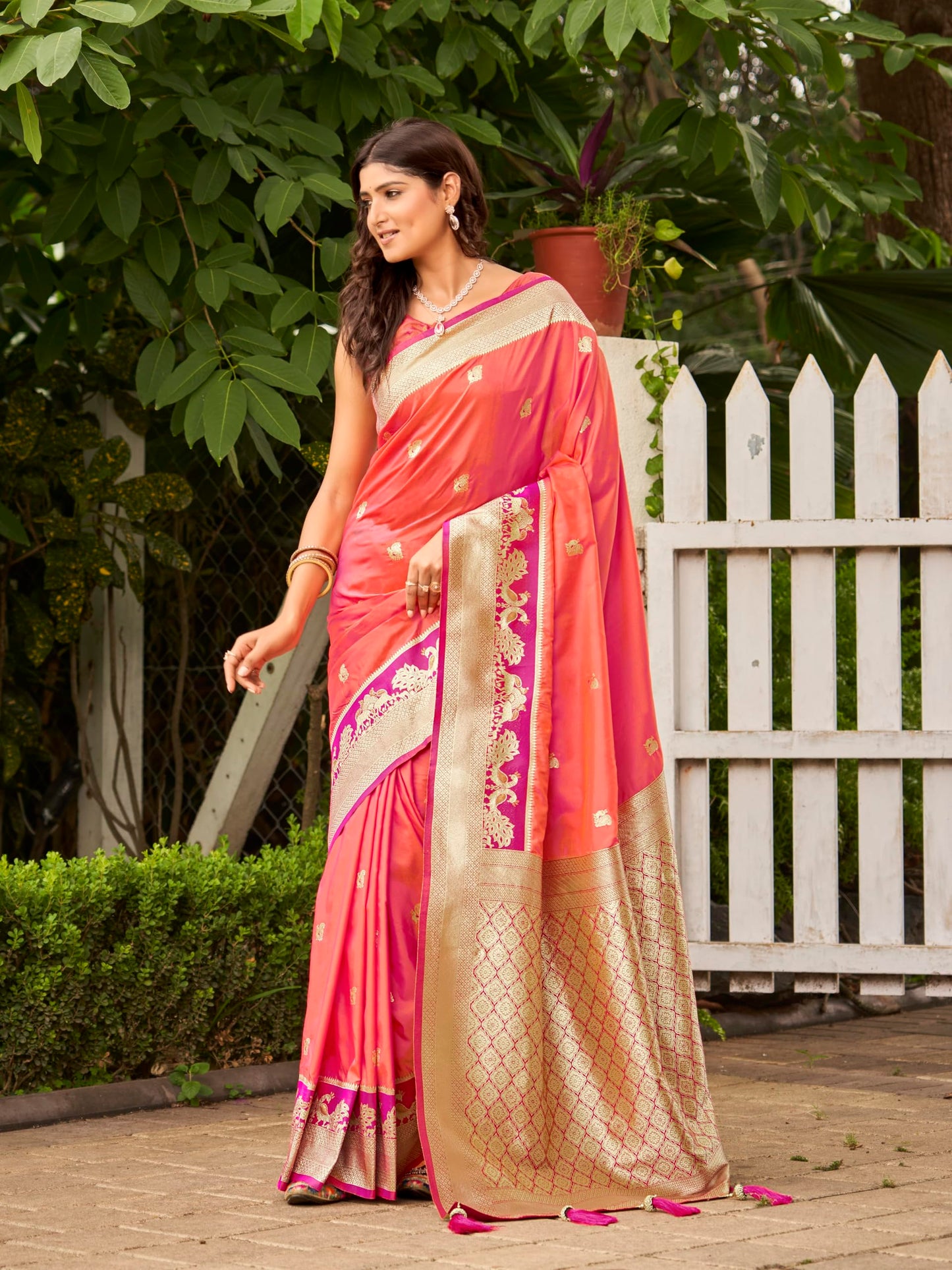 MANOHARI Women's Most Trendy Banarasi Satin Silk Woven Coral Orange Animal Design Pattern Pattern Saree With Heavy Jacquard Work Saree With Blouse Piece_MN2040