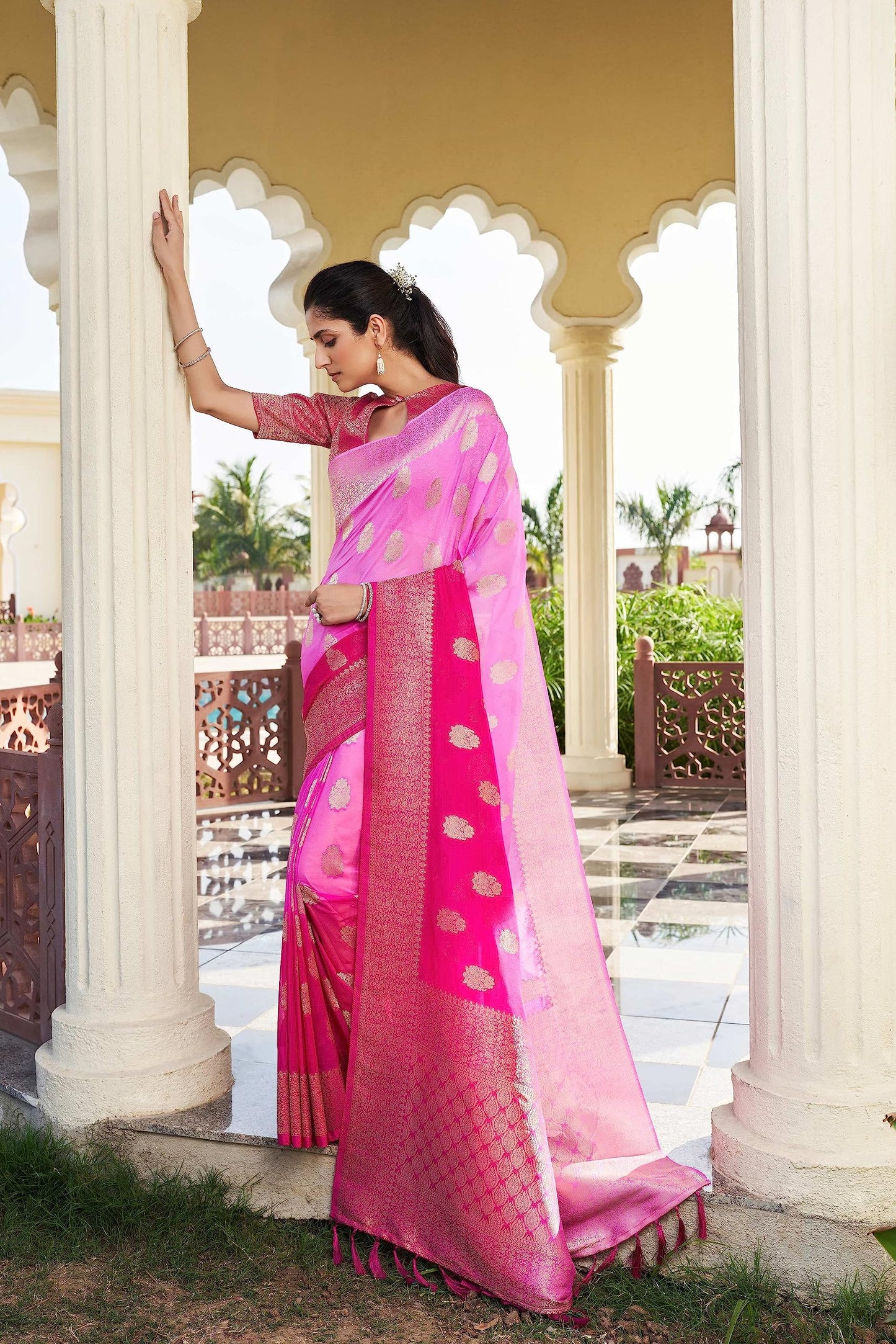 Vardha Women's Banarasi Georgette Saree with Unstitched Blouse Piece - Gold Zari Woven Work Sarees for Wedding (Mahika_676)