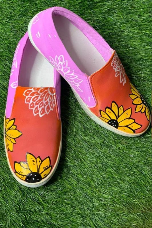 Sunflower Hand Printed Shoe - SaumyasStore