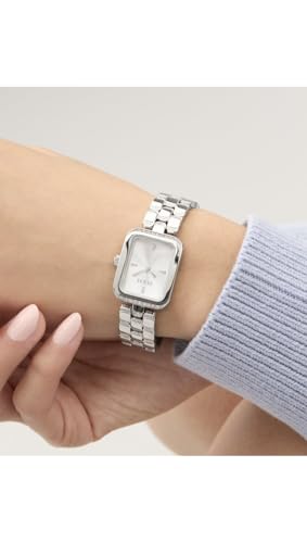 Guess Isla Rectangle 22mm Silver Dial Analog Women Watch - GW0865L1