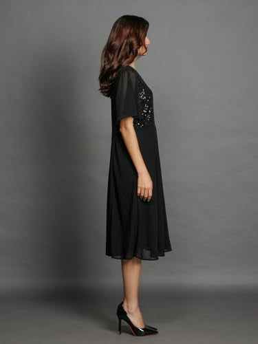 Zink London Women's Black Solid Regular Midi Dress