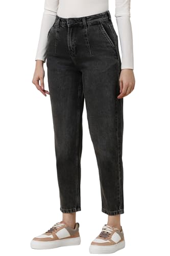 Women Black Regular Fit Dark Wash Jeans