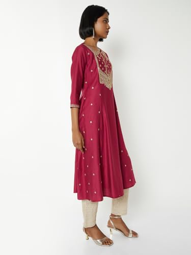 Max Women Embroidered A-line Kurta (Red_XXL)