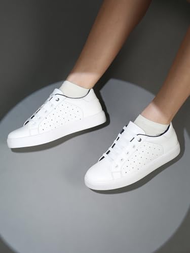 Inc.5 Women White Solid Casual Sneakers