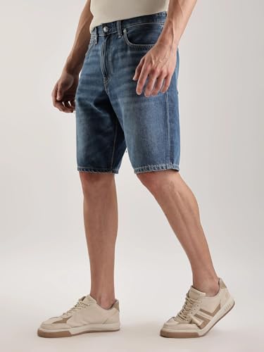 Regular Fit Solid Mid Rise Shorts