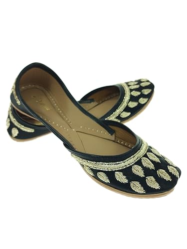 Fulkari Women's Dawka Patti Black Gold Soft Leather Embroidered Jutis | Bite and Pinch Free Jutti | Punjabi Formal Juttis | Girl's Wedding Flat Ladies Mojari | Formal Ethnic Juti | 42