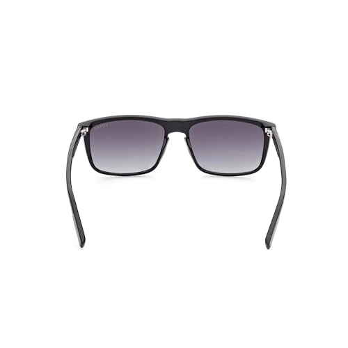 Guess | 100% UV protected | Gradient | large | Men | Square | Frame: Black Polycarbonate | Lens: Grey Polycarbonate