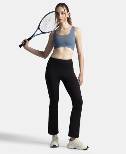Jockey AP20 Women's Wirefree Padded Tactel Nylon Elastane Stretch Full Coverage Racerback Styling Sports Bra with StayFresh and StayDry Treatment_Frost_M