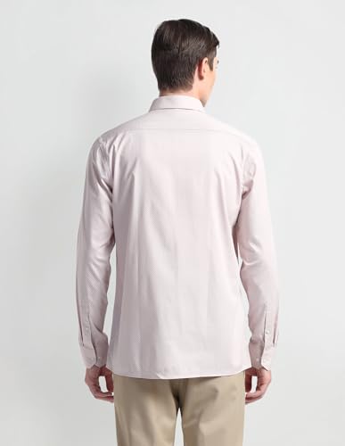 Arrow Mens Pink Geometric Full Sleeve Cotton Fitted Shirt (ARAISH0277_Pink_)