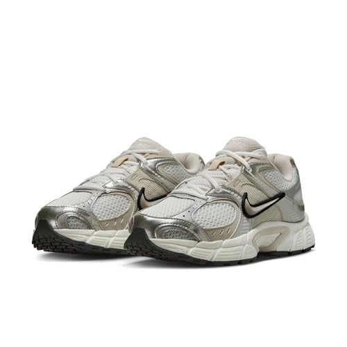 Nike Women W V5 RNR Summit White/Lt Orewood BRN-Sail-Black Running Shoes 4 UK
