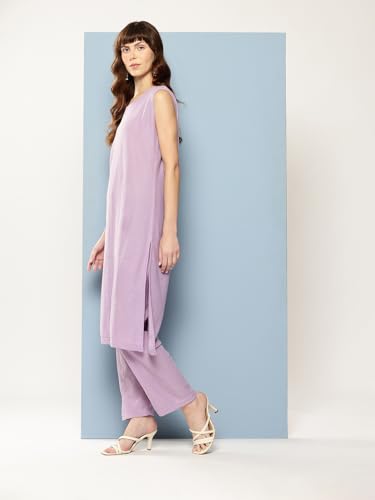 Aarika Womens Winter Wear Purple Colour Floral Woolen Kurti & Pant-(S-L)-(KP-W-MD-1008-PURPLE-M)