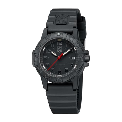 Luminox - Mens Watch - Leatherback Sea Turtle 0300 Series 39 mm - X3.ZC01.BO - Mens Dive Watch - Swiss Quartz - Swiss Made - 100M Water Resistant - Hardened Mineral Crystal - CARBONOX Case - Silicone
