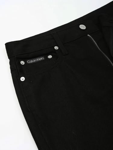 Slim Fit Solid Mid Rise Skirt