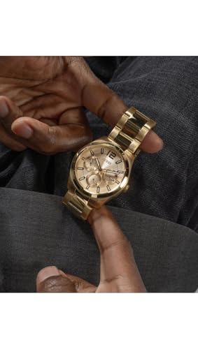 GUESS Mens Stainless Steel Analog Champagne Dial Watch-Gw0707G3, Band Color:Gold