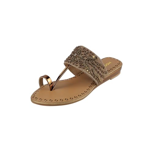 Mochi Women Chappals UK/8 EU/41(35-2114)