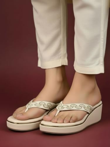 Inc.5 Womens Beige Ethnic Embellished Round Toe Wedge Heels