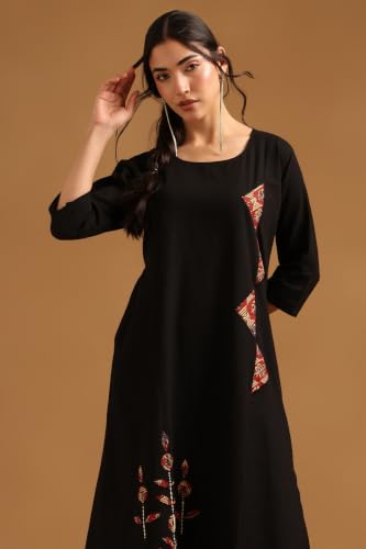 Soch Womens Black Cotton Flex Botanical Applique Kurta Set