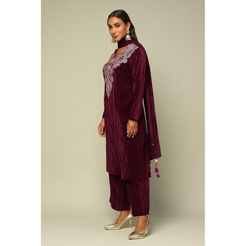 Rangriti Women's Poly Velvet Kurta Set (WNTRWR20385AW24WINE_Wine