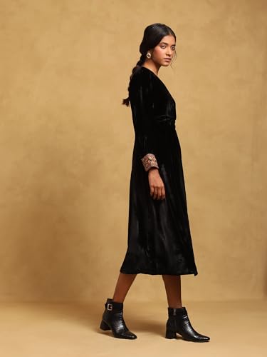 Ritu Kumar Black Solid Dress