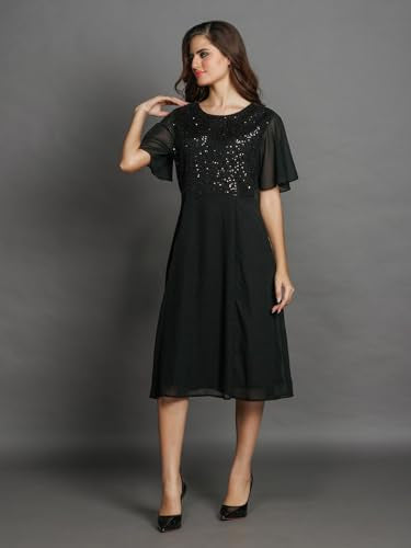 Zink London Women's Black Solid Regular Midi Dress