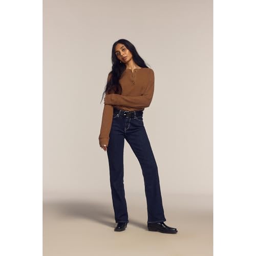 Levi's Women's Classic Bootcut Jeans, Island Rinse - Dark Indigo, 18