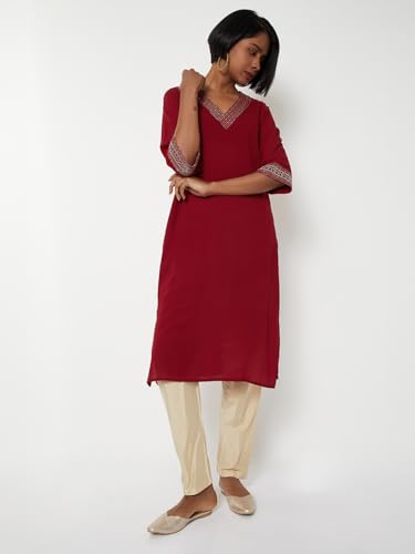 Max Women Embroidered Straight Kurta (Red_XL)