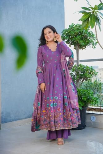 VARNI FABRICS: A lady's First Love Women's Floral Printed Anarkali Muslin Kurta Set With Dupatta, Full Sleeve, Ethnic Wear for Women (IN, Alpha, M, Regular, Purple)