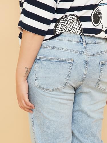 Max Women Washed Flared Jeans (Blue_38)