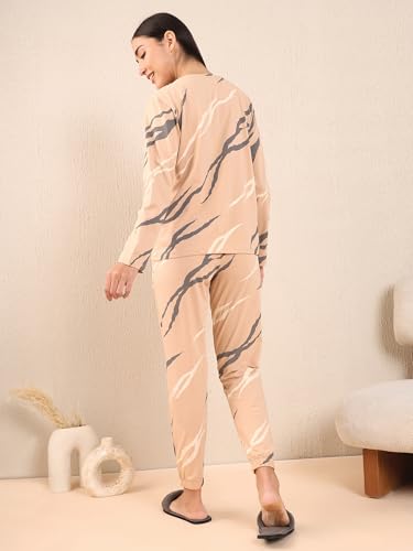 Sweet Dreams Women Printed Pyjama Set (Jogger)