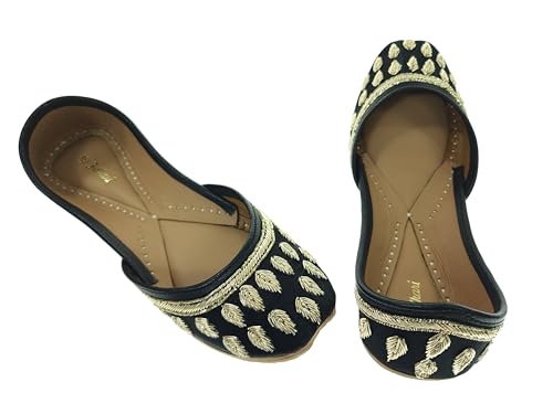 Fulkari Women's Dawka Patti Black Gold Soft Leather Embroidered Jutis | Bite and Pinch Free Jutti | Punjabi Formal Juttis | Girl's Wedding Flat Ladies Mojari | Formal Ethnic Juti | 42